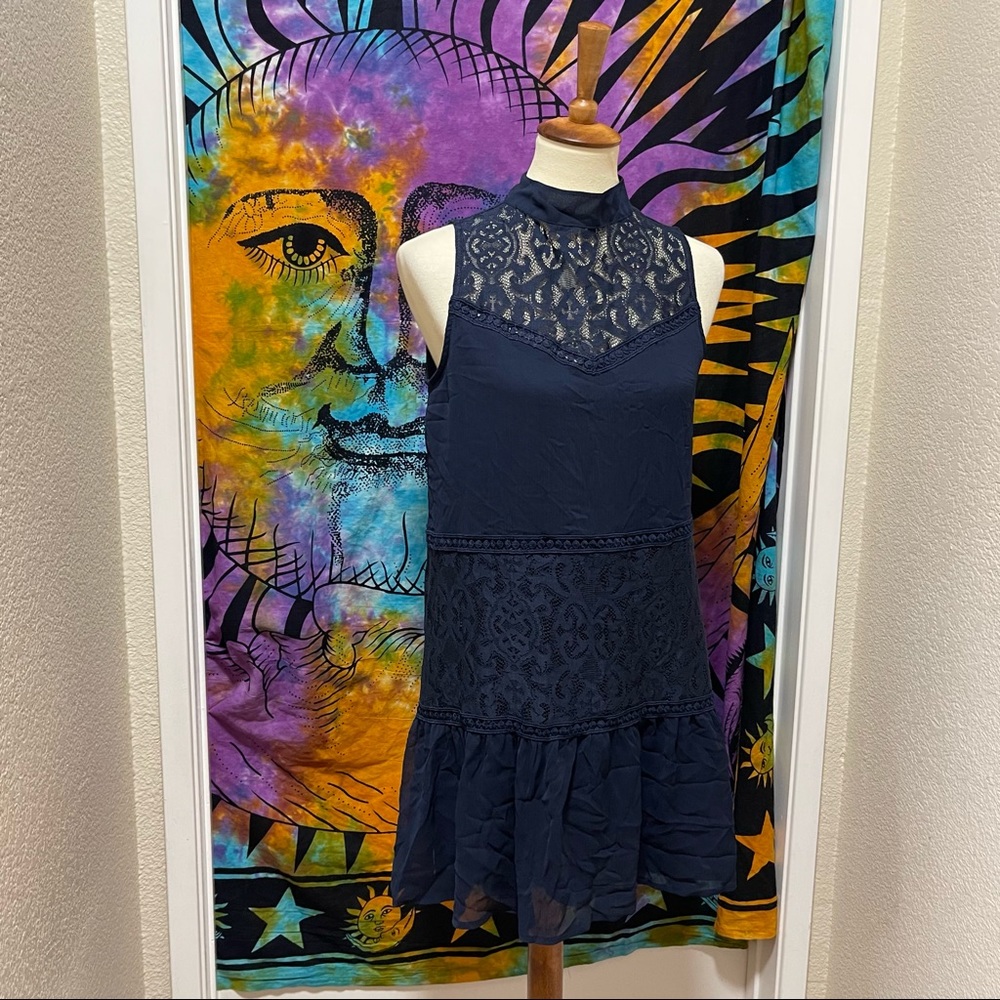 🌈 Lovely blue lace patchwork dress - Picture 3 of 10